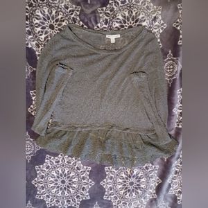 AMERICAN EAGLE WOMEN'S XS OLIVE GREEN LONG SLEEVE SEE THROUGH TOP🫒